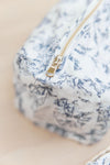 Trousse de toilette Toile de Jouy Bleu - Tartine et Chocolat
