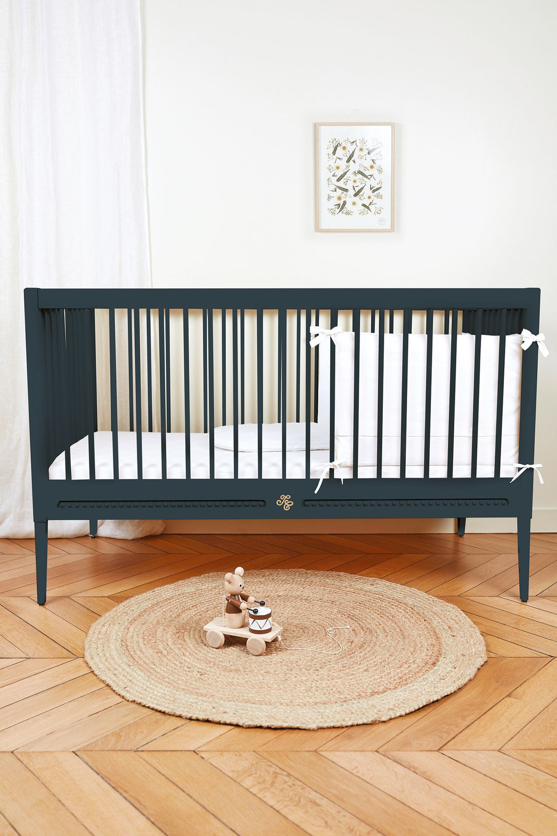 Lit Gustavienne et son matelas Bleu profond Tartine et Chocolat