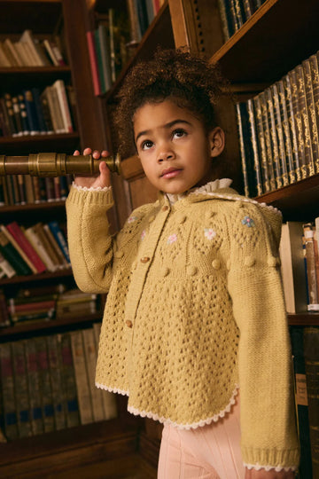 Cape Iona honey fille Louise Misha H25