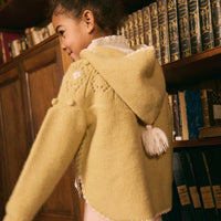 Cape Iona honey fille Louise Misha H25