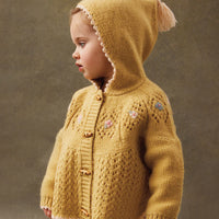 Cape Iona honey babygirl Louise Misha H25