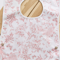 Bavoir toile de jouy rose enduite Tartine et Chocolat