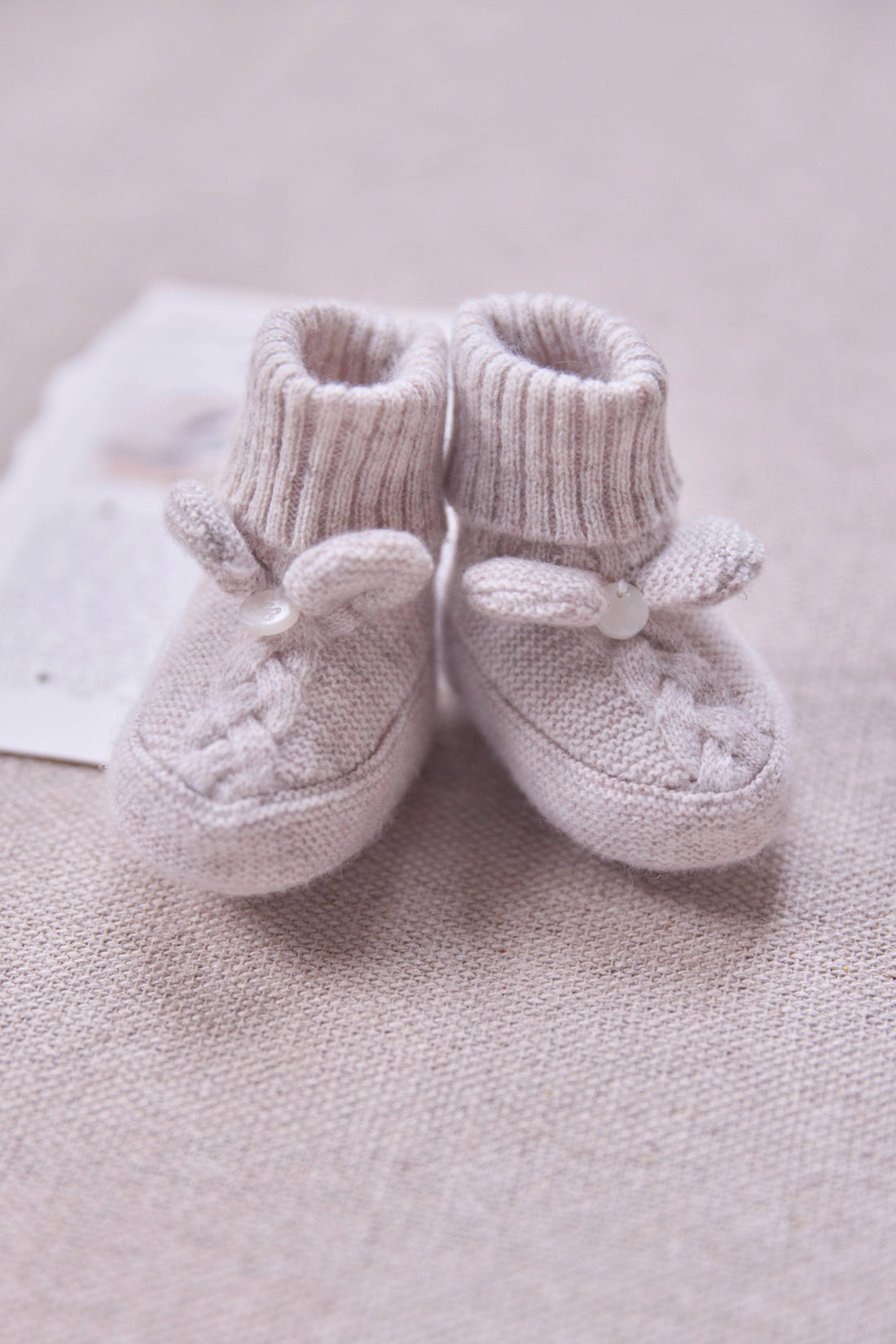 Chaussons beige chiné tressée unisexe Tartine et Chocolat