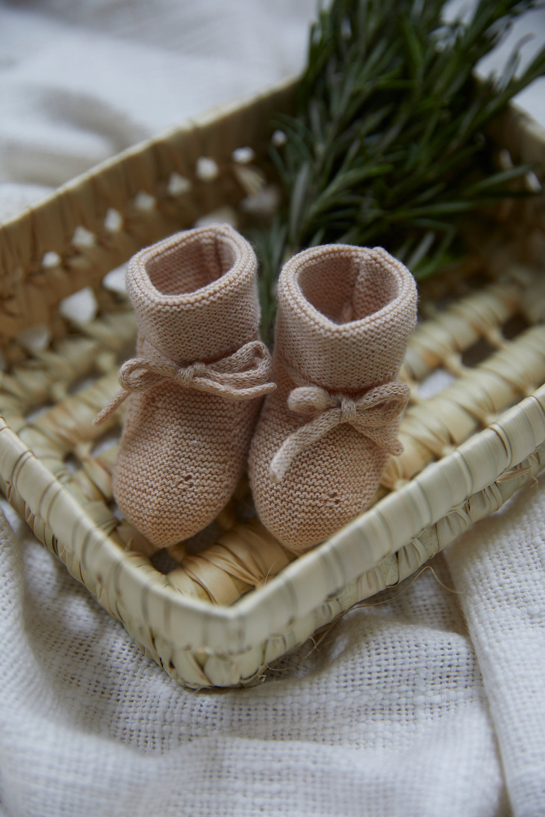 Chaussons en maille ajourée dune unisexe - Tartine et Chocolat E25